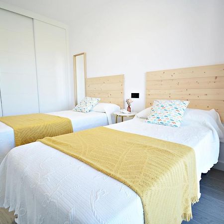 Galihost - Impresionante Apartamento Con Piscina En Sanxenxo Eksteriør billede